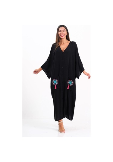 Kadın Siyah V Yaka Sırtı Ve Cepleri Nakışlı Püsküllü Oversize Uzun Elbise - Sıyah