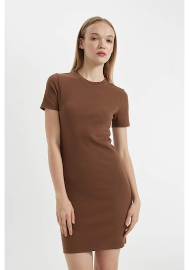 DeFacto Coool Bodycon Vücudu Saran Bisiklet Yaka Fitilli Kaşkorse Kısa Kollu Mini Elbise - C1503AX24SPBN321 DeFacto Coool Bodycon Vücudu Saran Bisiklet Yaka Fitilli Kaşkorse Kısa Kollu Mini Elbise - C1503AX24SPBN321