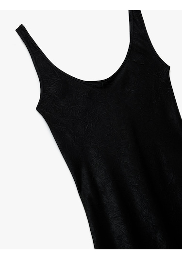 Koton Slim Fit Kolsuz U Yaka Kalın Askılı Uzun Saten Elbise Siyah 6wak80025uw Siyah