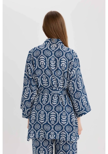 DeFacto 	Relax Fit Desenli Kuşaklı Kimono D5443AX25SPBE399 Mavi