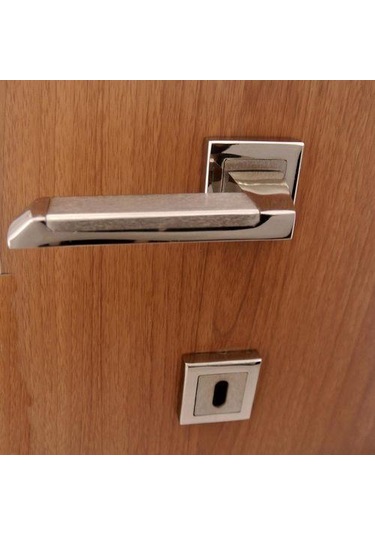 Küba Rozetli Kapı Kolu