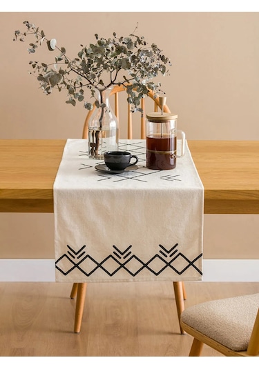 Siyah Desenli Runner 45x150 Cm