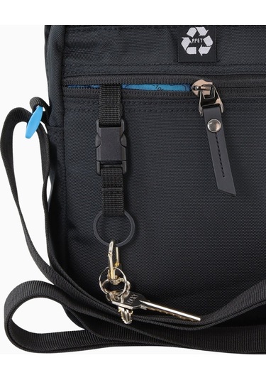Discovery Icon Rfıd Korumalı Flap Over Utility 2.8l Kapasiteli Unisex Omuz Çantası Siyah