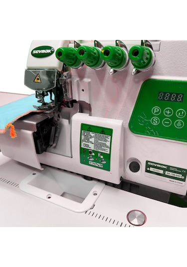 Sevmak SK-798-04D 4 İplik Overlok Makinesi