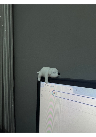 Sevimli Uyuyan Köpek Araba Dikiz Aynası Süsü - Araç İçi Aksesuar Süsü Mutfak Süsü Torpido Süsü Köpek