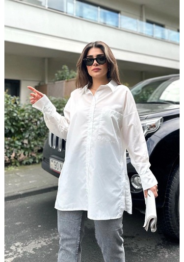 Kadın Ekru Terikoton Kumaş, Yırtmaçlı, Rahat Uzun Gömlek Beyaz