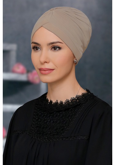 Bej Pratik Hazır Geçmeli Tesettür Bone Sandy Kumaş Taçlı Büzgülü (545490270) Bej