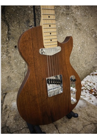Elektro Gitar Custom Epoksi & Yıllanmış Ağaç Kişiye Özel Doğal Ahşap