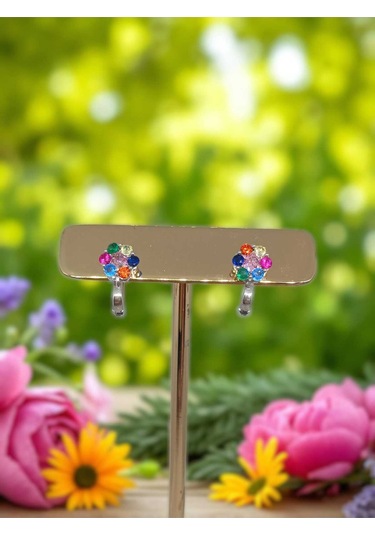 925 Ayar Gümüş Rengârenk Taşlı Çiçek Model Küpe Canlı Ve Neşeli Tasarım Gümüş