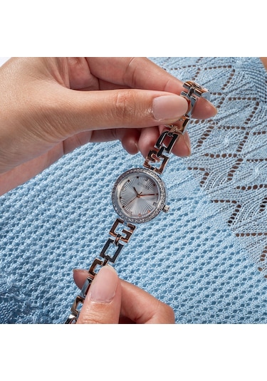 Guess GUGW0656L2 Kadın Kol Saati