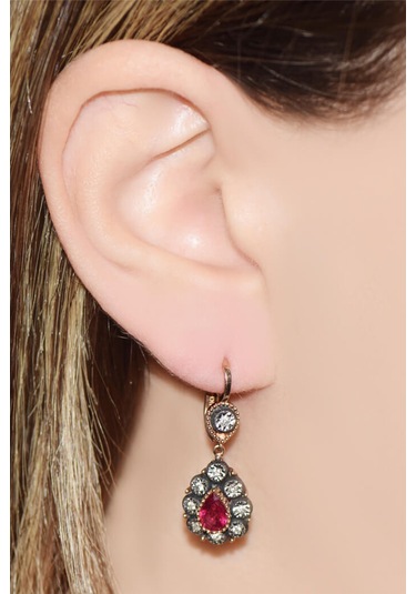 Damla Yakut Elmas Küpe