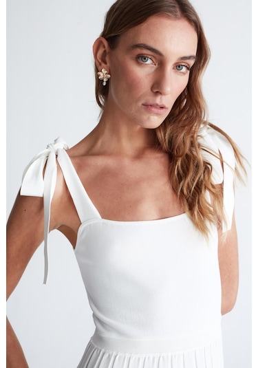 Styleboom X Peraluna Kelly Dress Askılı Bağlama Detaylı Rahat Kesim Midi Boy Yazlık Kadın Triko Elbise Ekru