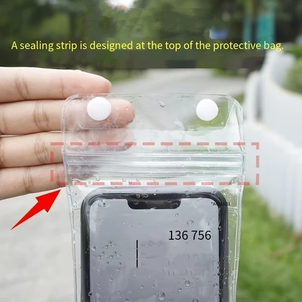 Fochsia Büyük Boy Bisiklet Yağmurluklu Telefon Kılıfı Şarj Kablosu Yuvası Pvc Malzeme