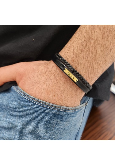 Kerem Yazılı Hakiki Siyah Derili Dikdörtgen Motifli 14 Ayar Altın Plakalı Hediye Bileklik-537isim Kerem