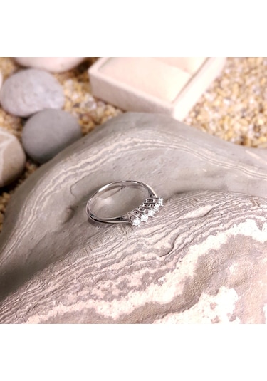Chavin 0.25 Carat Pırlanta Altın 5 Taş Beştaş Yüzük Dh25
