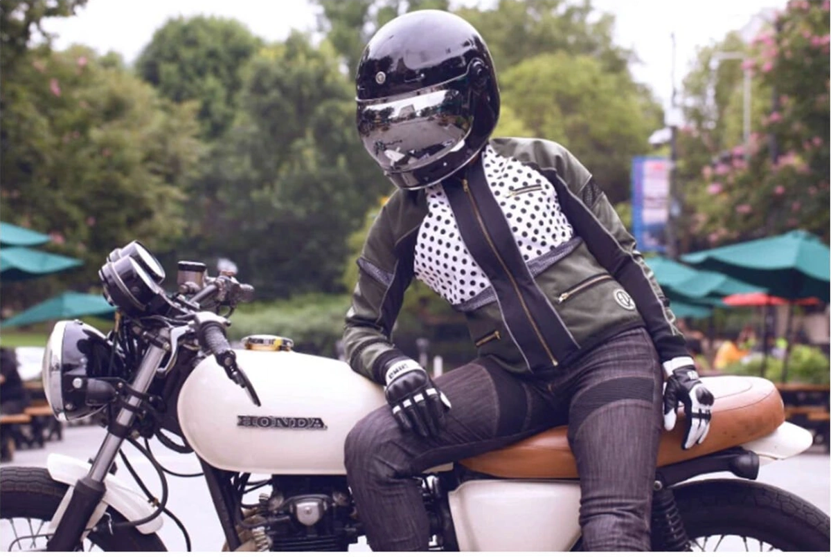 Torc T-1 Newport Kapalı Motosiklet Kaskı Siyah