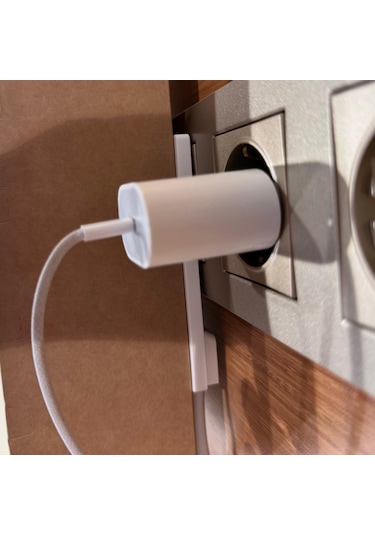 4 Lü Uzatma Kablosu 1.5 Metre İnce Fişli, Aç/kapa Düğmeli, Çocuk Korumalı, Şık Ve Güvenli Tasarım 1.5 M