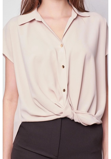 Likrasız Şık Kumaş Yakalı Düşük Omuzlu Önü Pileli Gömlek-bej Bej
