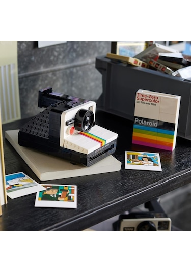 LEGO® Ideas Polaroid OneStep SX-70 Kamera 21345-Yetişkinler için Dekoratif ve Sergilenebilir Model Yapım Seti - 516 Parça