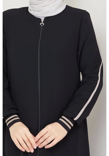 Siyah Kol Ribanalı Şeritli Medine Ipeği Ferace Siyah