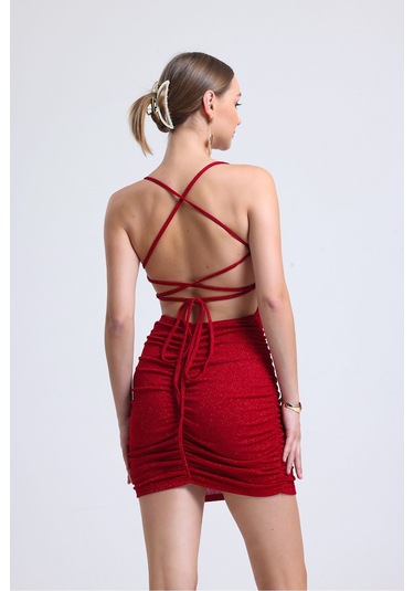 Sırttan Çapraz Bağlamalı Kırmızı Simli Mezuniyet Elbisesi Kırmızı