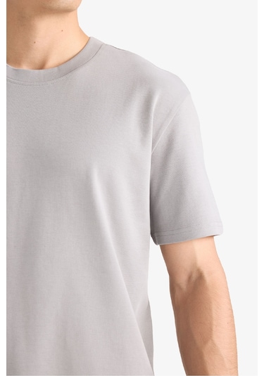 Defacto Regular Fit Bisiklet Yaka Basic Düz Kısa Kollu Tişört E7961ax25augr198 Gri Defacto Regular Fit Bisiklet Yaka Basic Düz Kısa Kollu Tişört E7961ax25augr198 Gri
