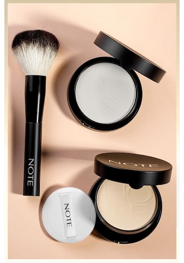 Note Cosmetique Banana Setting Powder Mat Bitişli Makyaj Sabitleyici Toz Pudra