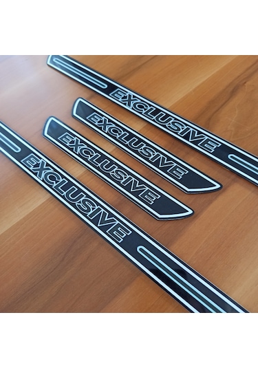 Hyundai Genesis Exclusive Yazılı Pleksi Kapı Eşiği