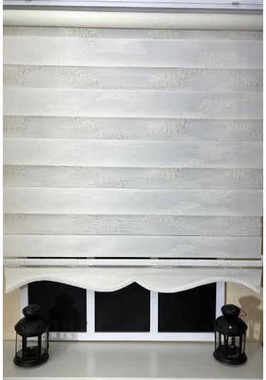 Storburada Zebra Stor Nakışlı Ekru Etek Dilimli St 124 Ekru