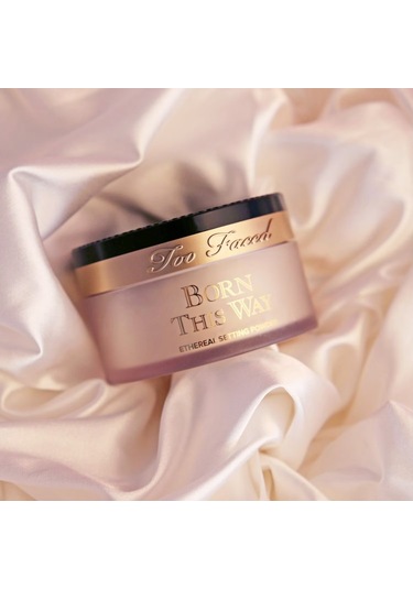 Too Faced Too Faced Translucent Deep Born This Way Pudra