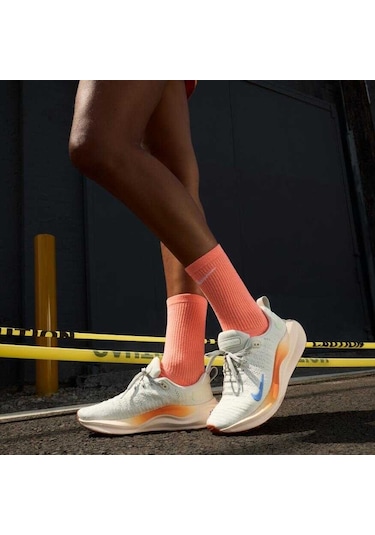 Nike Reactx Infınıty Run 4 Dar Kalkıp-dr2670-007 Krem - Turuncu