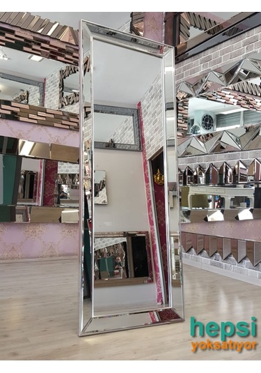 Ayna Çerçeveli Model Gümüş Renk Ayaklı Boy Aynası Gümüş