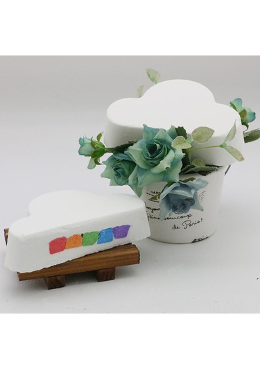 Vkemall Renkli Gökkuşağı Etkili Cilt Nemlendirici Banyo Topu - Doğal Yağlar Ve Kokular İle Rahatlatıcı Banyo Deneyimi