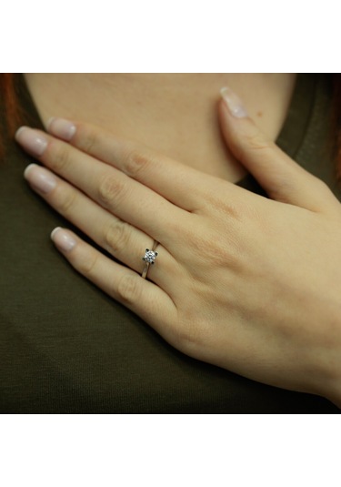 Lova D Renk 0,27 Karat Pırlanta Tektaş Yüzük - 1050014