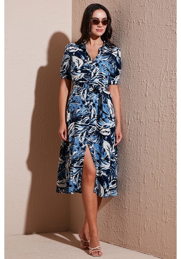 Lela Desenli Relaxed Fit Balon Kol Yırtmaçlı Kemerli Midi Boy Bayan Elbise 67810558 Saks