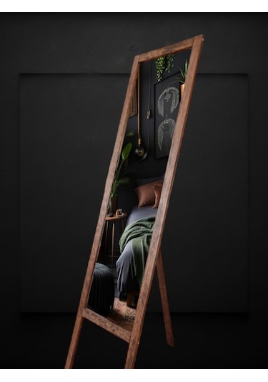 Ayaklı Ceviz Renk Boy Ayna Ceviz