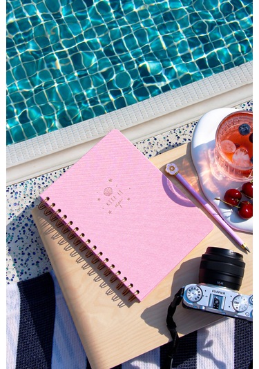 A5 Spiralli Sert Kapak Keten Düz Çizgisiz Tarihsiz Not Defteri Şeker Pembe Şeker Pembe