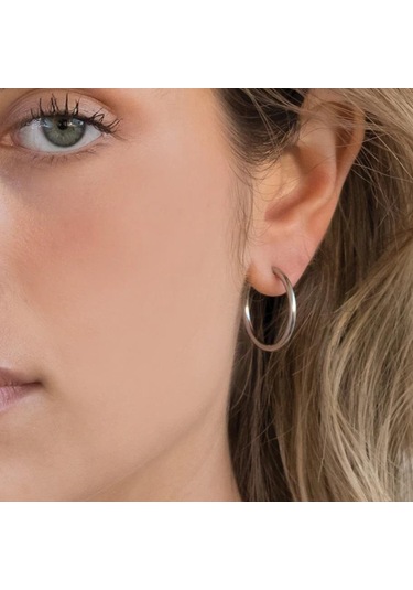 18 Mm Cerrahi Çelik Halka Küpe Gümüş Renkli Gri