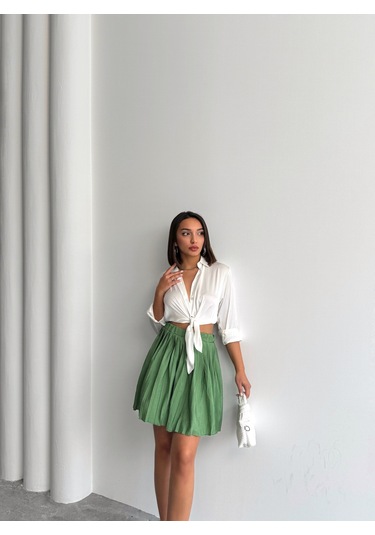 Kadın Modal Dokulu Piliseli Şortlu Mini Etek Yeşil