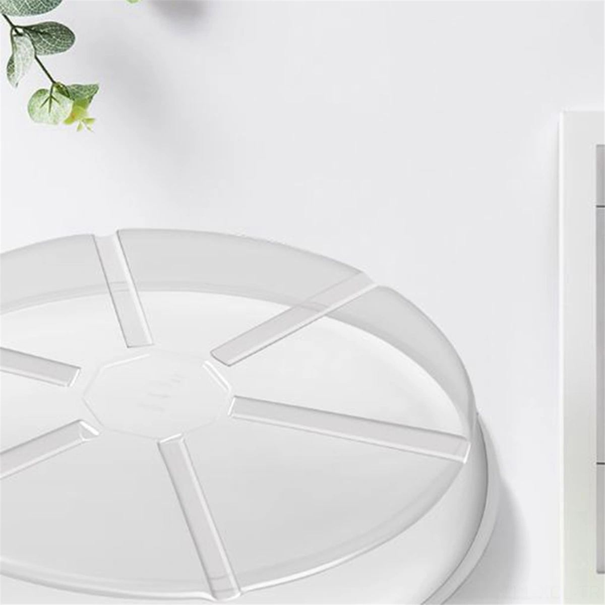 Konesam 4 Adet 30 Cm Çap Şeffaf Plastik Bitki Tepsisi - Derin Tabak Tasarımı, Aşırı Suyu Toplar, Uv Stabil, İç/ Dış Kullanım, Zemin Koruması