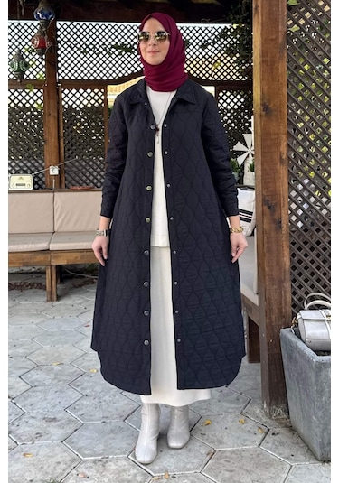 Rabia Şamlı Elmas Kapitone Kap Siyah Çok Renkli