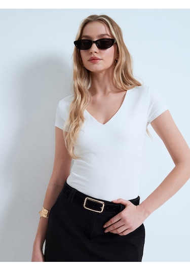 Dilvin 32840 V Yaka Basic T-shirt-ekru
