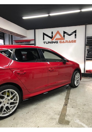 Seat Leon Marşpiyel Altı Lipi Piano Black