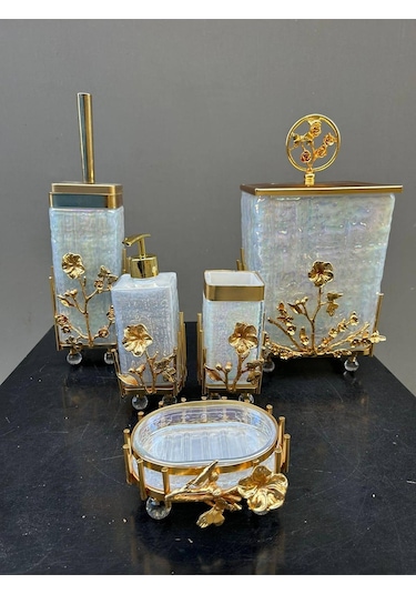 Çiçekli Beyaz Cam Kare Banyo Set Gold