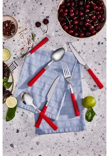 Karaca  Fluca Kırmızı 6 Kişilik 18 Parça Çatal Kaşık Bıçak Takımı