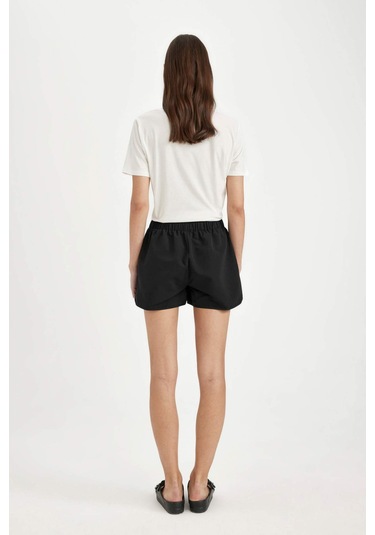 DeFacto Regular Fit Deniz Şortu-Fall in Love T5639AZ24SMBK27 Siyah DeFacto Regular Fit Deniz Şortu-Fall in Love T5639AZ24SMBK27 Siyah