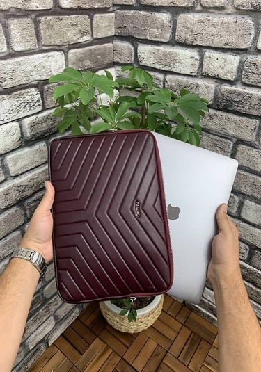 Guard Bordo Üçgen Desen Clutch Çanta