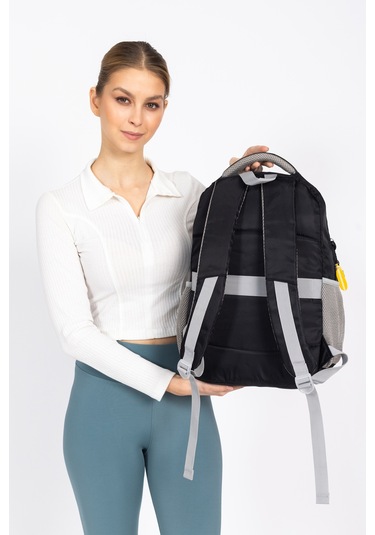Şehir Hayatına Uyumlu Hafif Okul Sırt Çantası Günlük Kullanımda Maksimum Pratiklik - Siyah Siyah