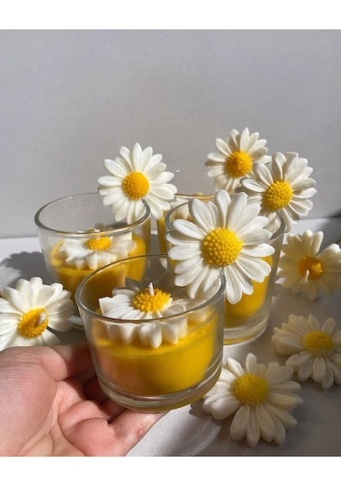Papatya Modeli Kokulu Bardak Mum Sarı