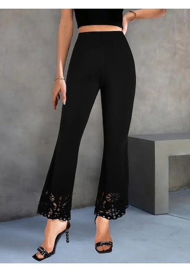 Munn Collection Kadın Yüksek Bel Paçaya Doğru Genişleyen Lazer Çiçek Kesim Detaylı Ithal Krep Pantolon Siyah